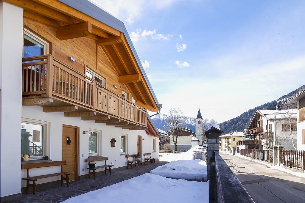 Dolomiti Di Brenta House 2 Villa Madonna di Campiglio Bagian luar foto