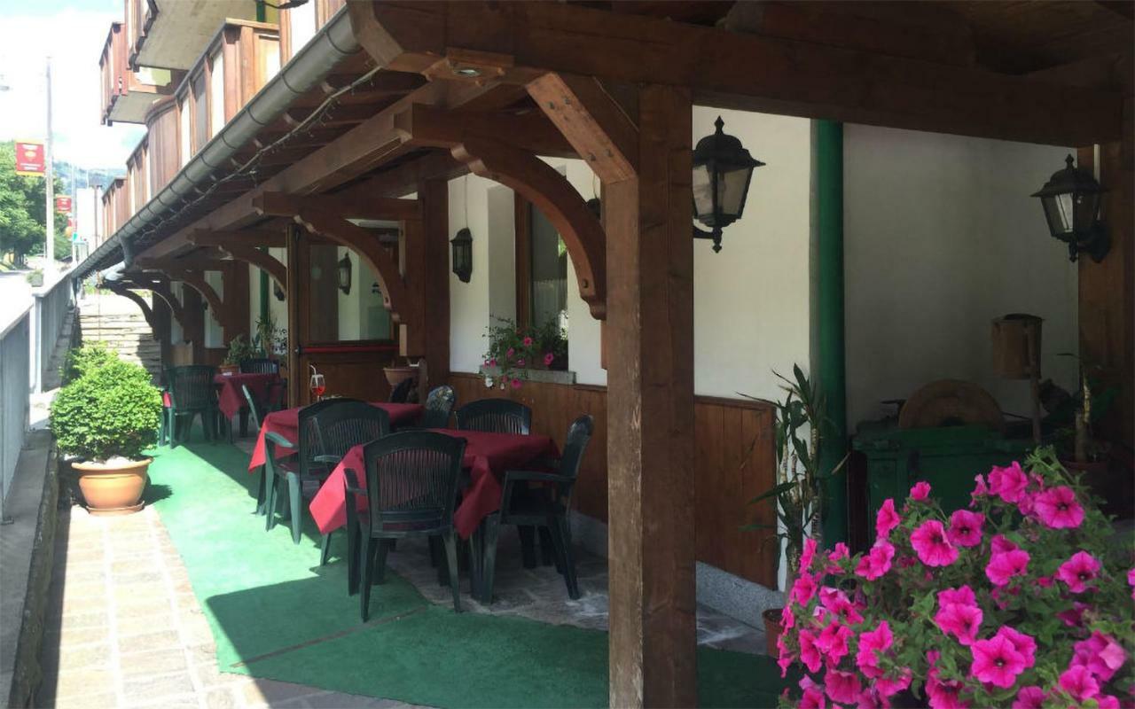 Dolomiti Di Brenta House 2 Villa Madonna di Campiglio Bagian luar foto